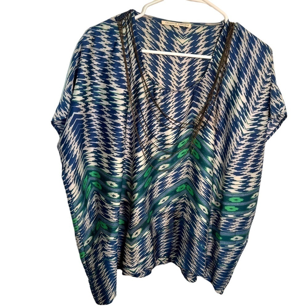 Collective Concepts Poncho Blouse Blue Geometric